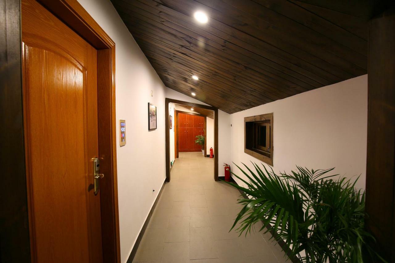 Fenghuang Slowly Time Inn Exterior photo